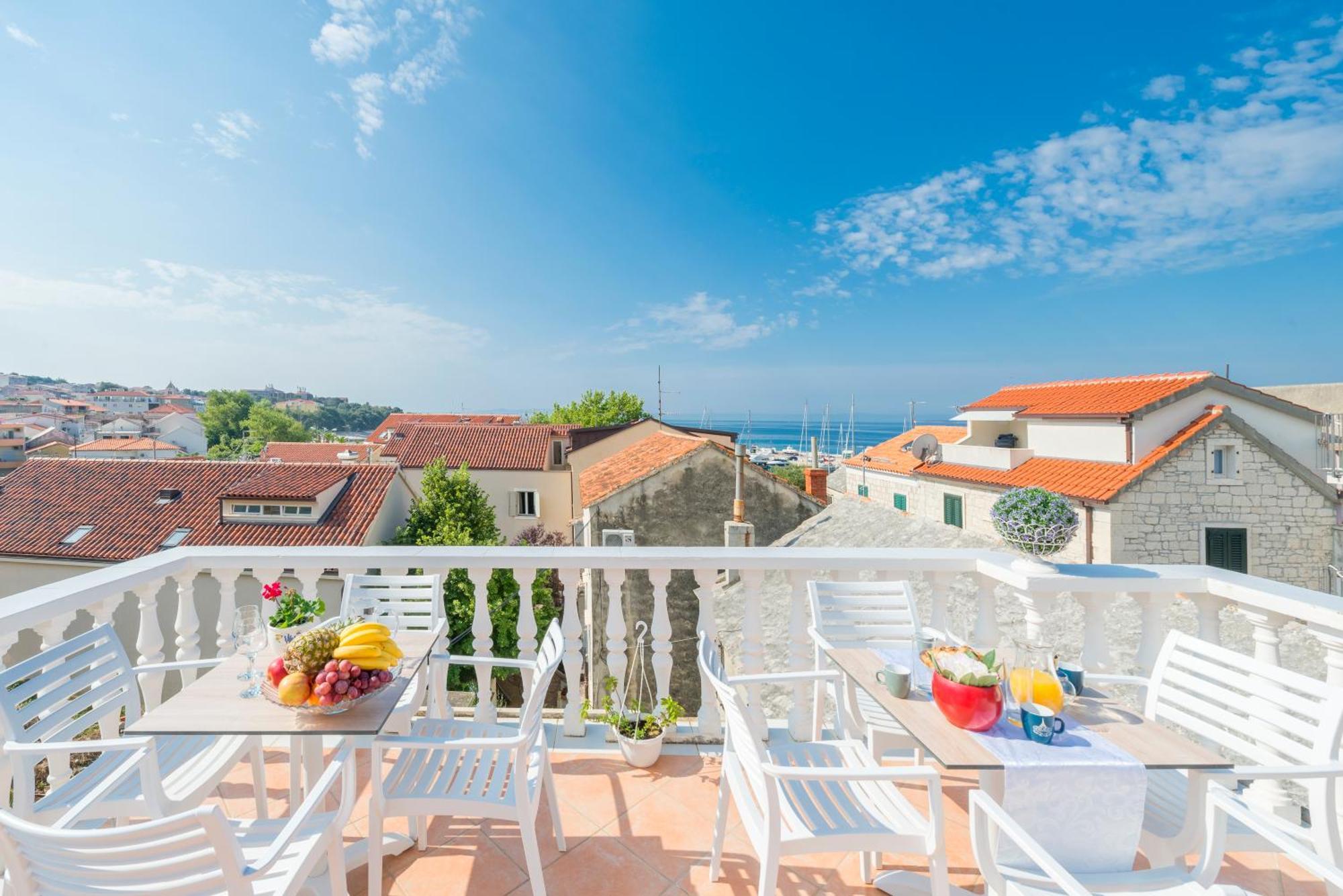 Apartments Roma Baska Voda Bagian luar foto
